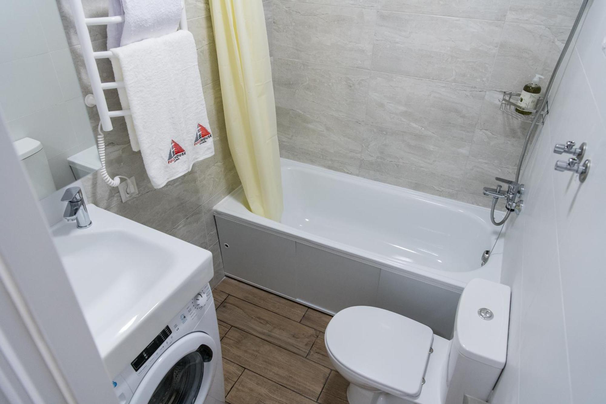 Myfreedom Апартаменти Метро Бориспільська Kiev Extérieur photo