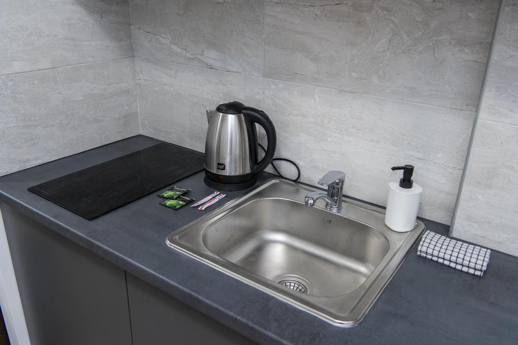 Myfreedom Апартаменти Метро Бориспільська Kiev Extérieur photo